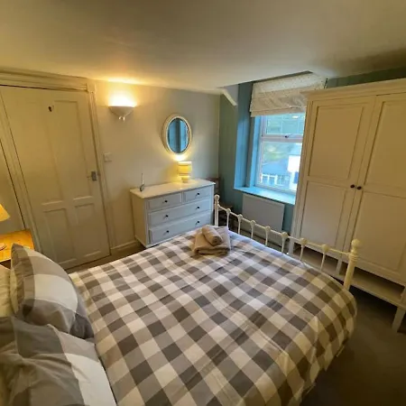 Praxis Trebarwith Apartment