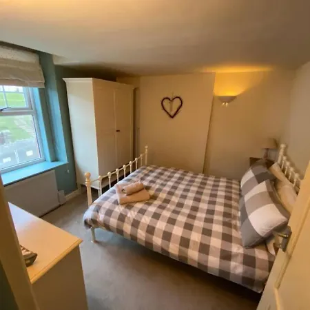 Praxis Trebarwith Apartment Tintagel